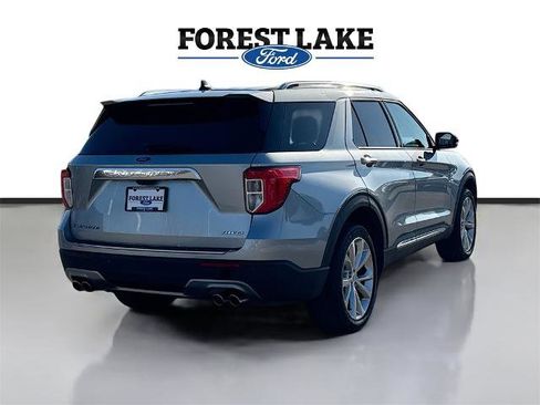Certified 2022 Ford Explorer Platinum w/ Equipment Group 601A image 7