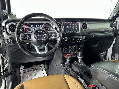 Used 2021 Jeep Wrangler Unlimited Rubicon AWD/4WD image 16