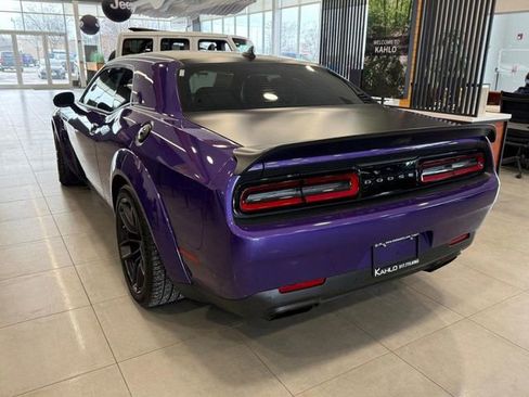 Used 2019 Dodge Challenger SRT Hellcat Redeye image 4