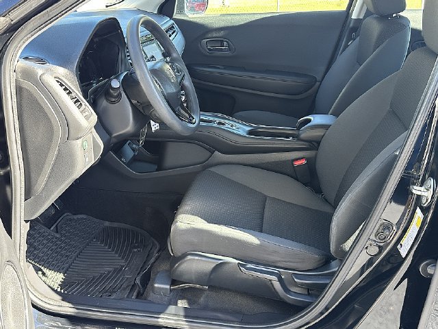 Used 2019 Honda HR-V LX image 15