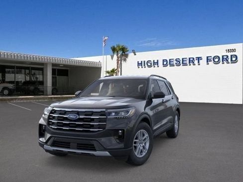 New 2026 Ford Explorer Active w/ Active Comfort Package RWD image 2