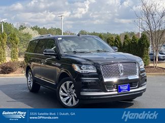 Used 2024 Lincoln Navigator Reserve video 1