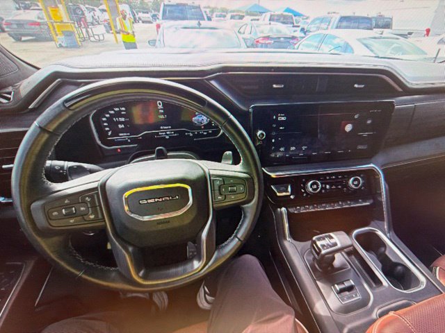 Used 2023 GMC Sierra 1500 Denali Ultimate AWD/4WD image 12