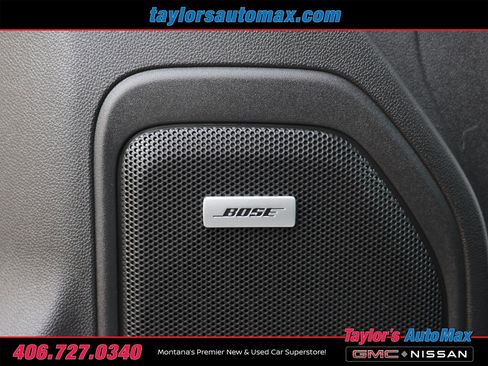 Used 2021 Chevrolet Silverado 1500 LTZ w/ Technology Package AWD/4WD image 38
