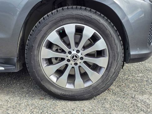 Used 2019 Mercedes-Benz GLS 450 4MATIC image 9