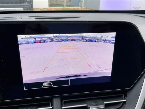 Used 2025 Chevrolet Trax RS w/ Driver Confidence Package image 26