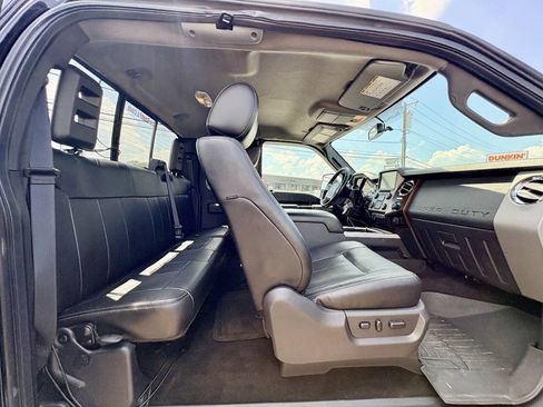 Used 2016 Ford F350 Lariat AWD/4WD image 27
