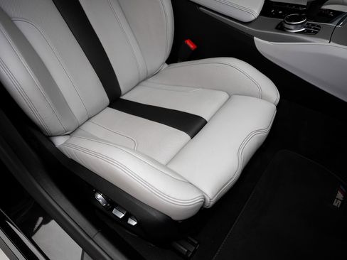 Used 2023 BMW M5 w/ Competition Package AWD/4WD image 67