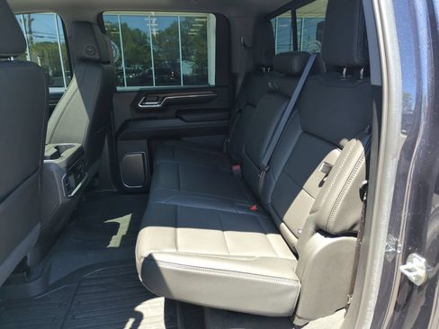 Used 2024 GMC Sierra 2500 Denali w/ Denali Reserve Package AWD/4WD image 30