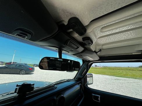 Used 2019 Jeep Wrangler Sport AWD/4WD image 21