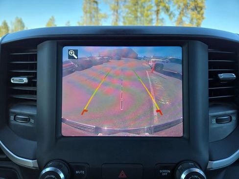 Used 2020 RAM 1500 Big Horn AWD/4WD image 29