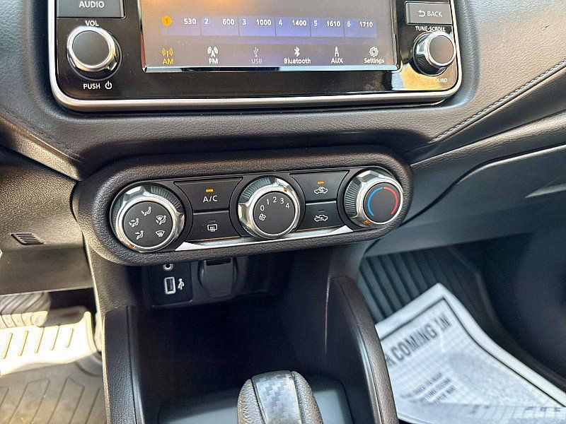 Used 2024 Nissan Versa S w/ Trunk Package FWD image 15