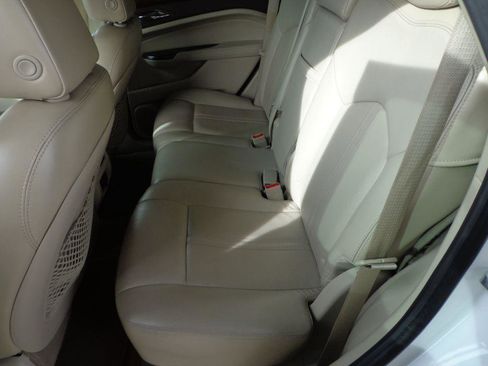 Used 2015 Cadillac SRX Performance w/ Driver Assist Package image 14