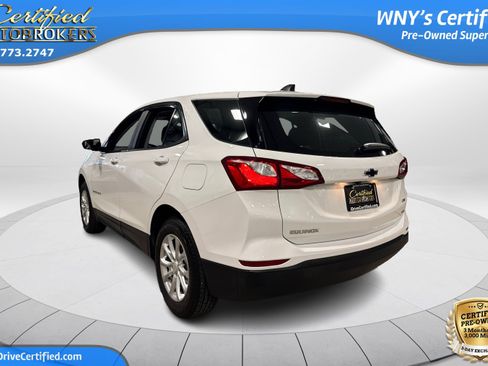 Used 2021 Chevrolet Equinox LS image 8