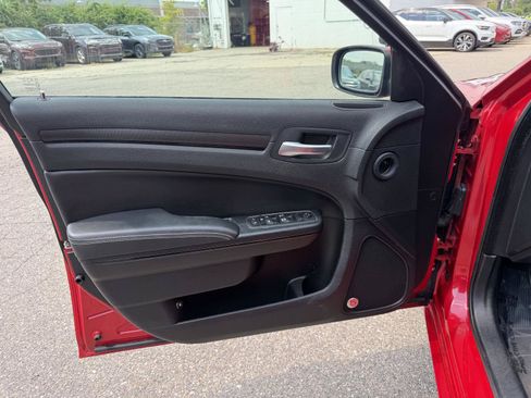 Used 2015 Chrysler 300 S w/ 300S Premium Group AWD/4WD image 10