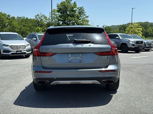 Used 2021 Volvo V60 T5 Cross Country w/ Advanced Package AWD/4WD image 7