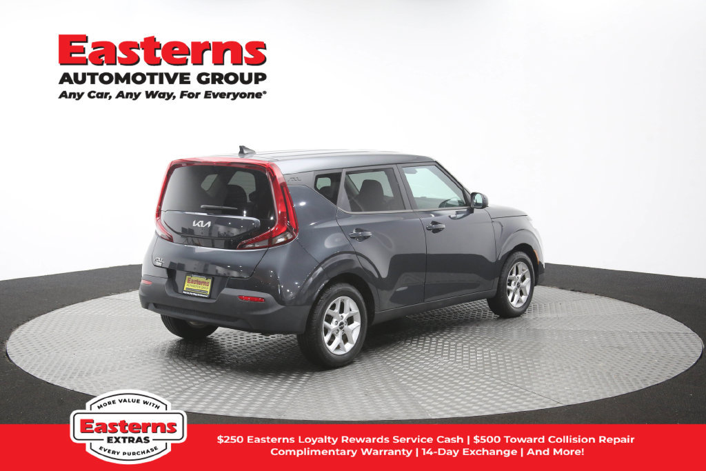 Used 2022 Kia Soul LX w/ Technology Package FWD image 40