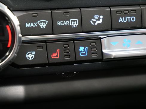 New 2025 Ford F150 Lariat w/ Equipment Group 502A High image 26