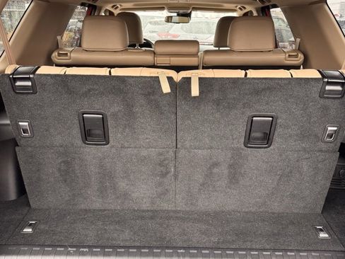 Used 2020 Toyota 4Runner Limited image 16