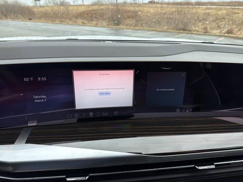 New 2026 Cadillac Escalade ESV Luxury image 17