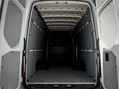 Used 2026 Mercedes-Benz Sprinter 3500 image 11