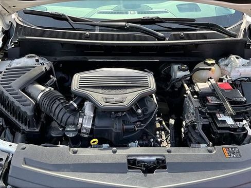Used 2021 Cadillac XT6 Premium Luxury FWD image 31