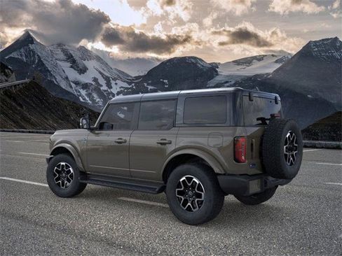New 2025 Ford Bronco Outer Banks image 4