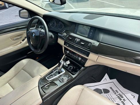 Used 2012 BMW 528i Sedan image 11