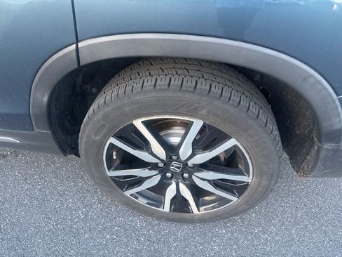 Used 2021 Honda Pilot Elite image 9