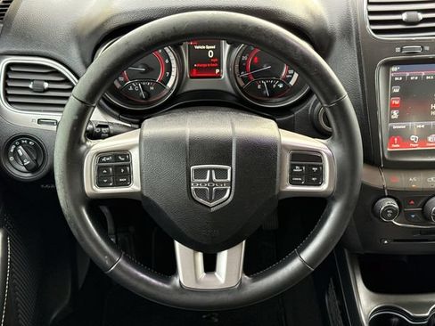 Used 2018 Dodge Journey Crossroad FWD image 12