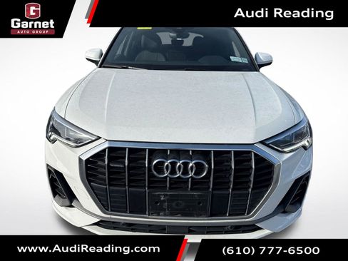 Used 2023 Audi Q3 2.0T Premium w/ Convenience Package image 8
