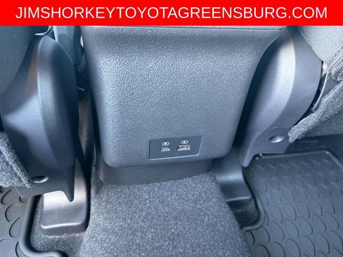 Used 2025 Mitsubishi Outlander Sport AWD image 23