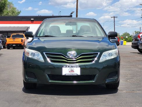 Used 2010 Toyota Camry LE FWD image 6