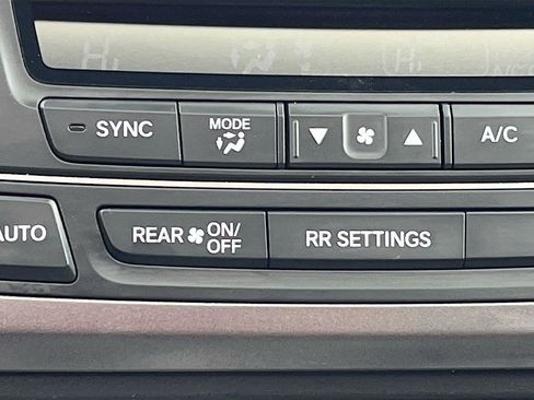 Used 2024 Honda Passport EX-L image 26