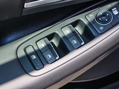 Certified 2025 Hyundai Sonata SEL FWD image 26