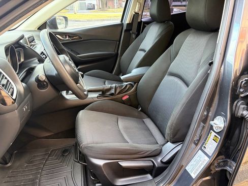 Used 2014 MAZDA MAZDA3 i Sport image 8