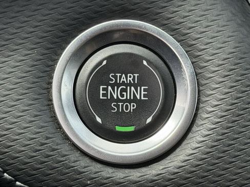 Used 2025 Chevrolet Equinox LT FWD image 21