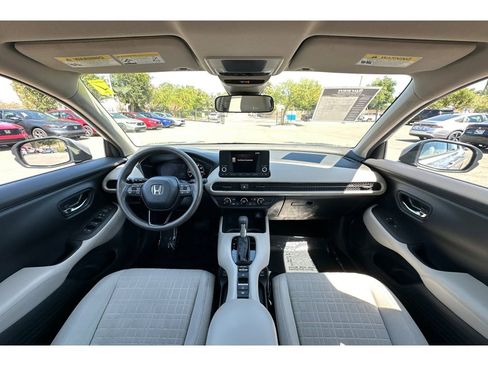 Used 2023 Honda HR-V LX image 15