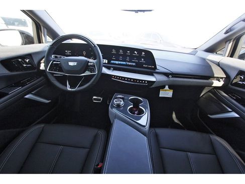 New 2026 Cadillac Optiq Sport 1 image 9