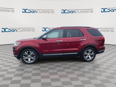Used 2019 Ford Explorer Platinum image 5