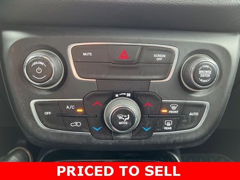 Certified 2019 Jeep Compass Altitude image 25