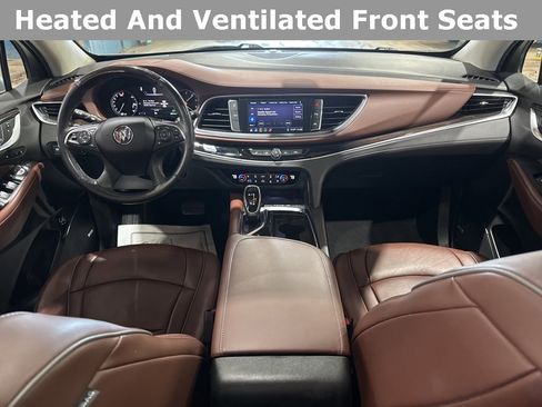 Used 2020 Buick Enclave Avenir image 2
