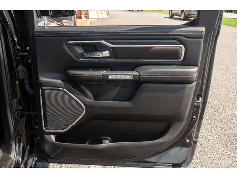 Used 2023 RAM 1500 Laramie AWD/4WD image 20