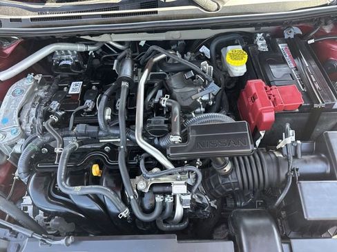 Used 2024 Nissan Sentra SR w/ SR Premium Package FWD image 29