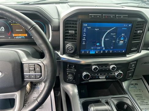 Used 2021 Ford F150 Lariat w/ Equipment Group 502A High AWD/4WD image 19