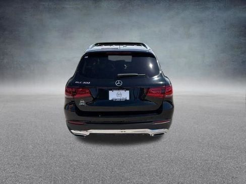 Used 2021 Mercedes-Benz GLC 300 w/ Premium Package image 11