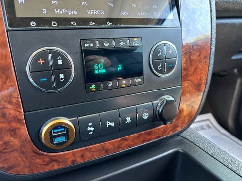 Used 2008 Chevrolet Avalanche LT w/ LT Preferred Equipment Group image 20