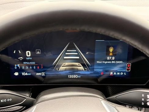 Used 2025 Chevrolet Equinox LT AWD/4WD image 18