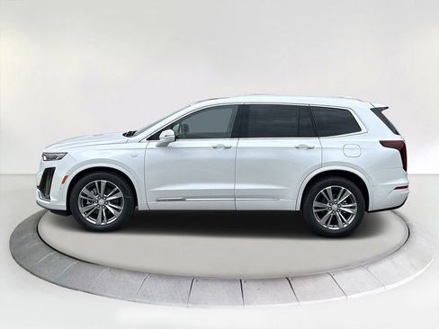 New 2025 Cadillac XT6 Premium Luxury w/ Platinum Package image 2