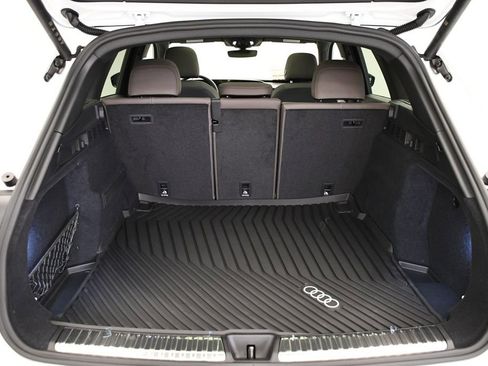 New 2025 Audi Q5 Premium Plus image 54